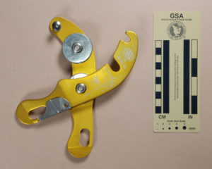 Kong Banana, caving descender