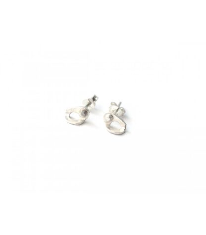 Boucles d'oreilles avec plaquettes, en argent sterling.