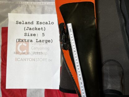 ESC_OR_XL_JCKT3 Escalo Extra Large Jacket